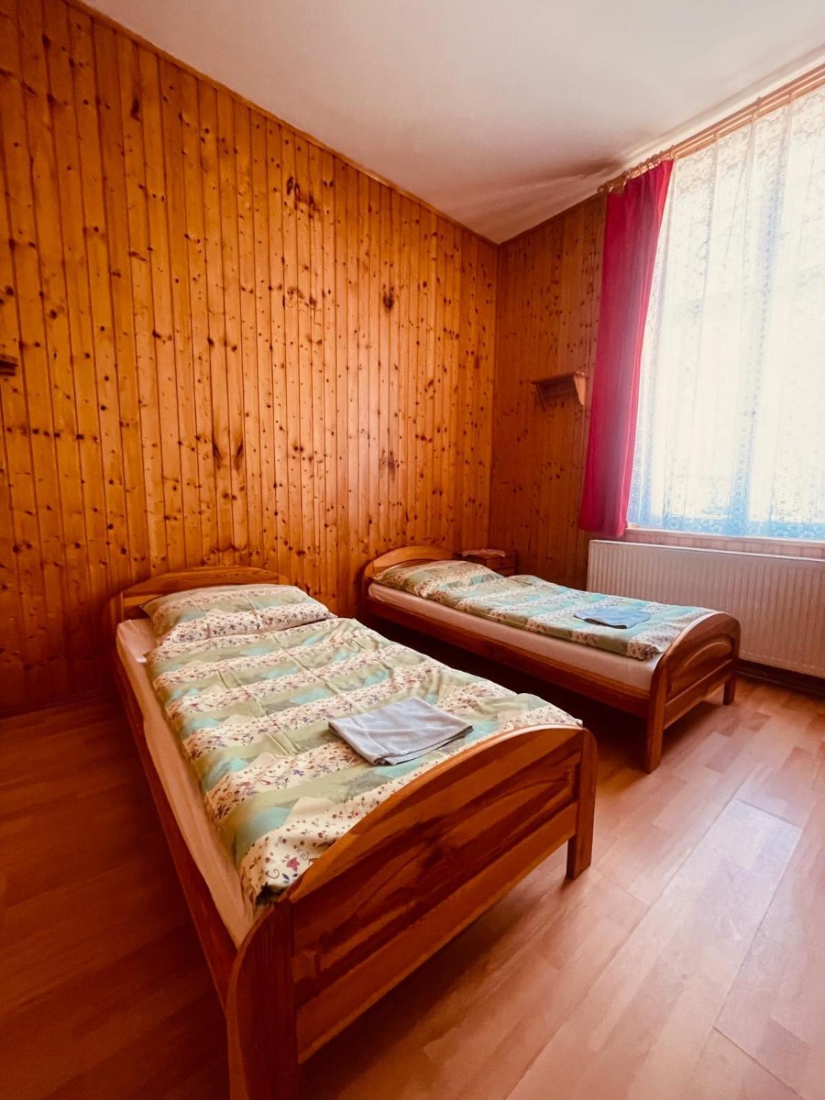 Penzion Dalibor Trutnov Exterior foto